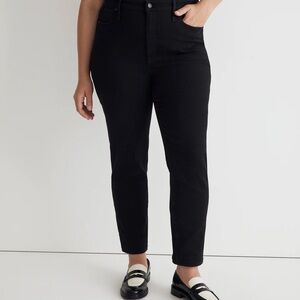 Curvy Stovepipe Jeans